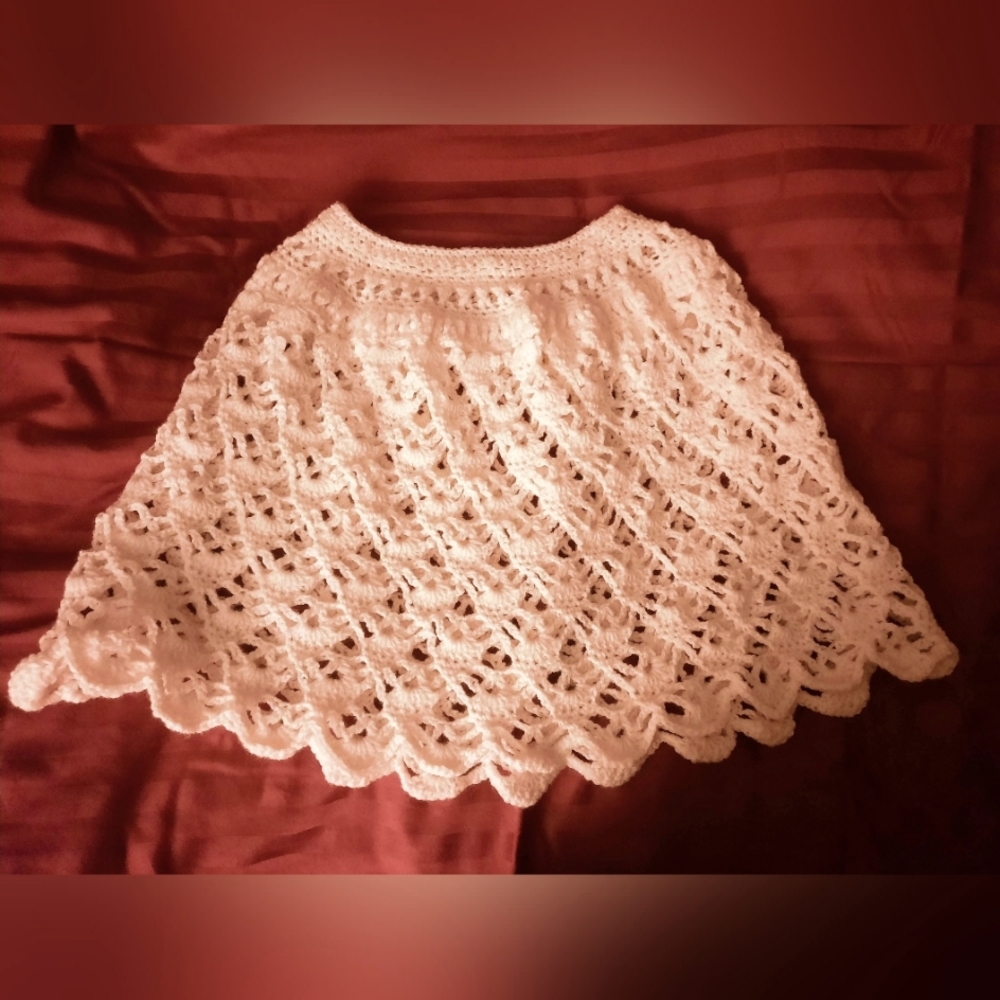Handmade Crochet Elegant Lace Poncho Cape Cropped, Cream Color Adult